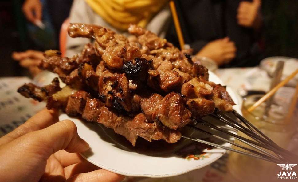 Sate Kambing Muda Hanjawar